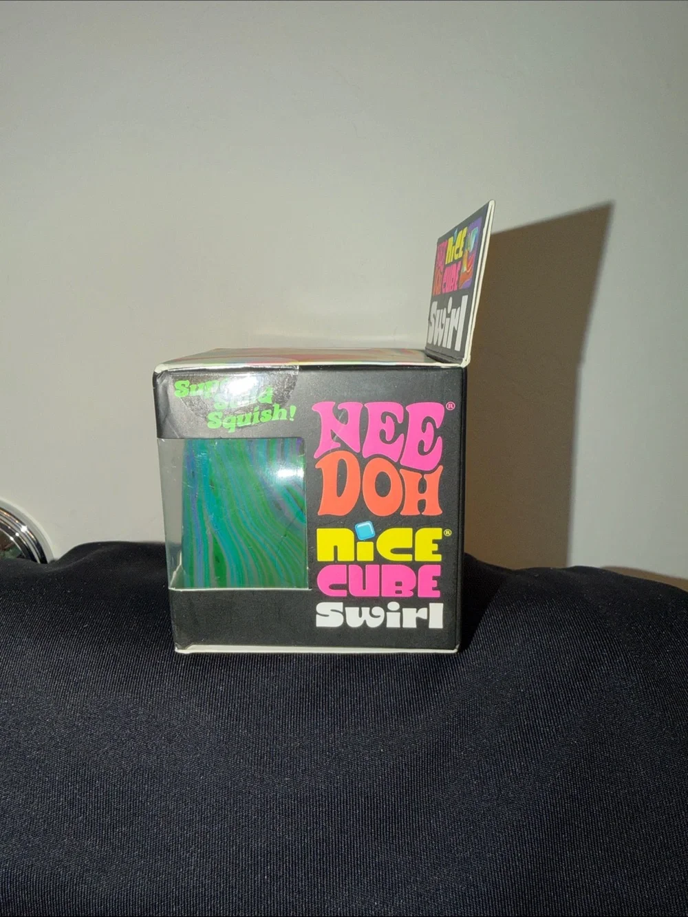 New doh Nice Cube Swirl Super Solid Squish! Stress toy